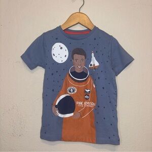 Piccolina Mae Jemison NASA Astronaut Graphic Tee - Blue/Orange